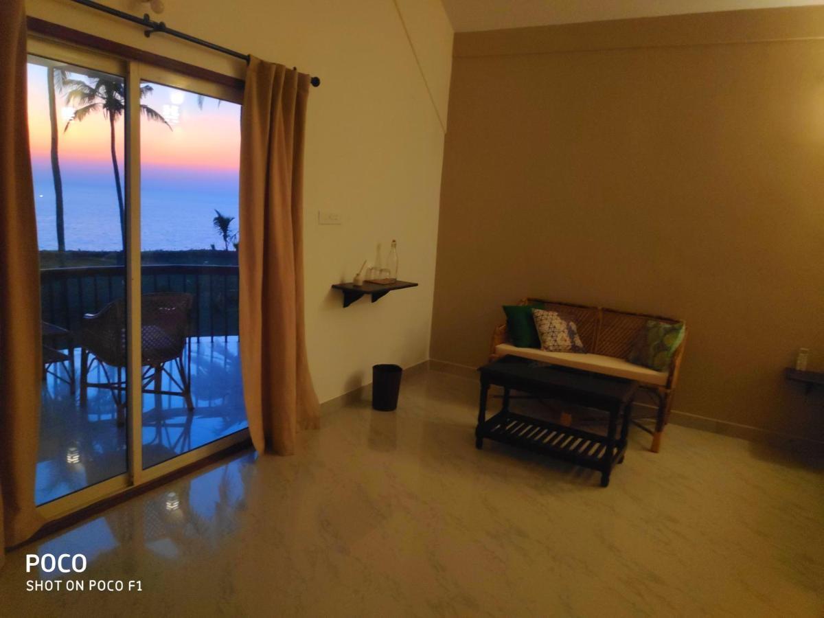 Pura Vida Varkala Hotel Bagian luar foto