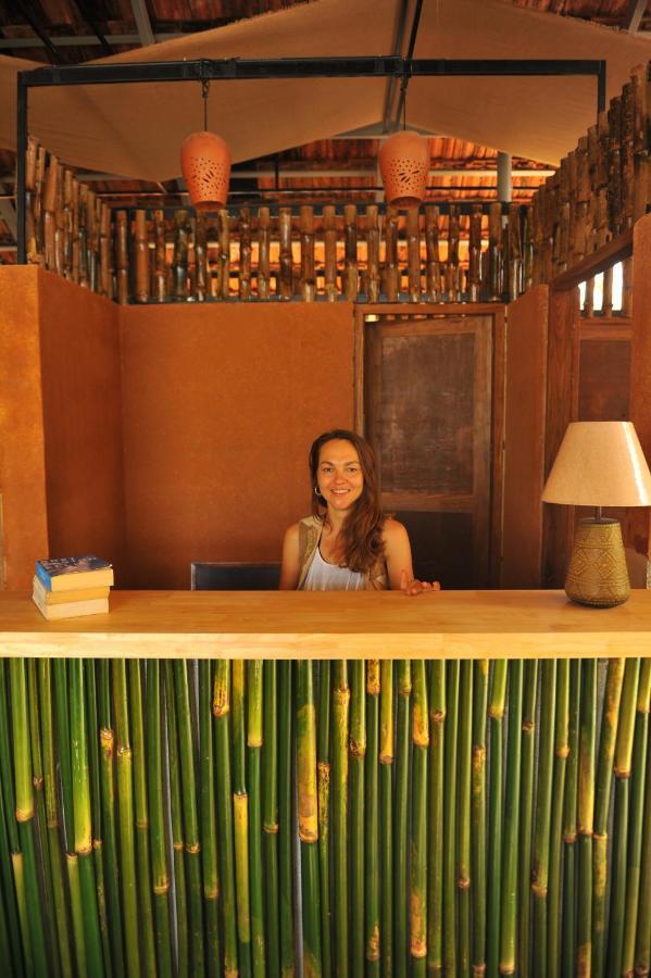 Pura Vida Varkala Hotel Bagian luar foto