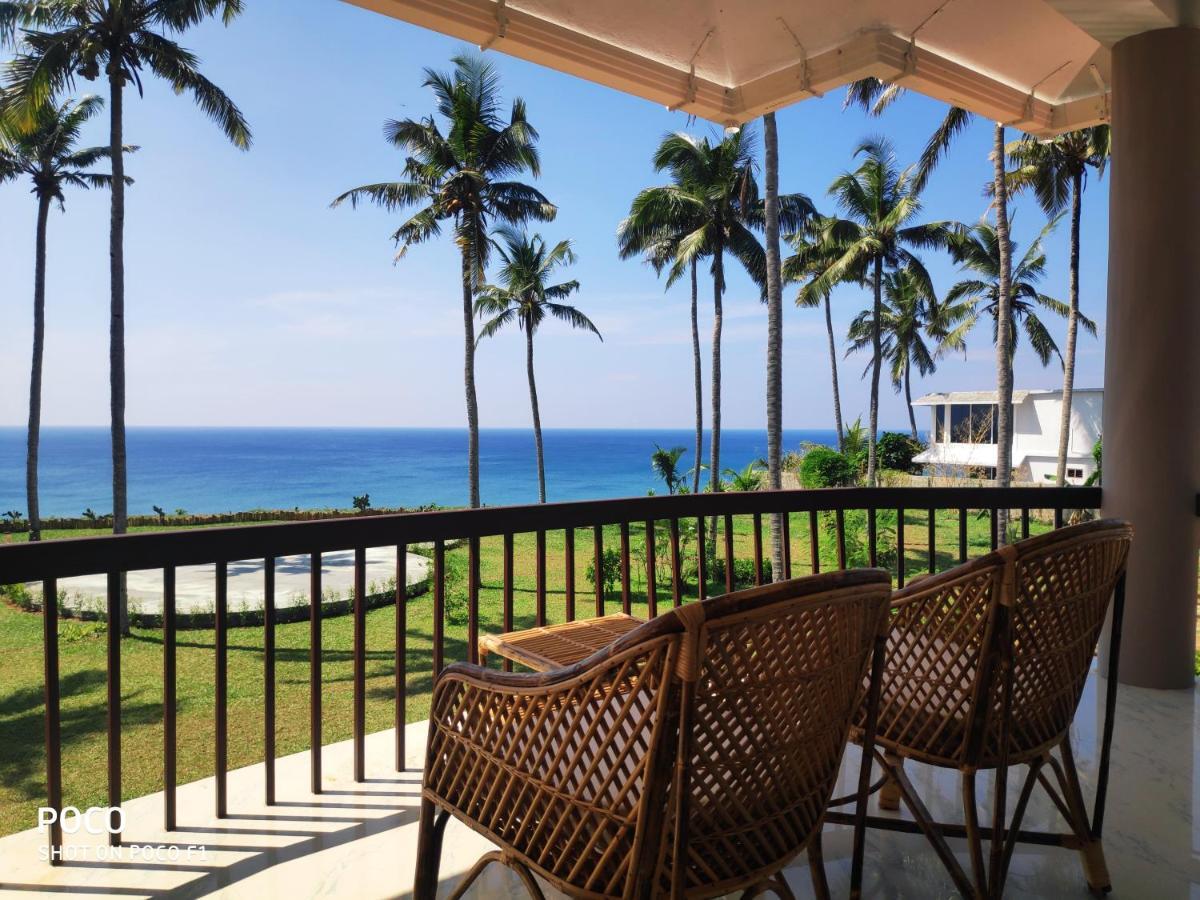 Pura Vida Varkala Hotel Bagian luar foto
