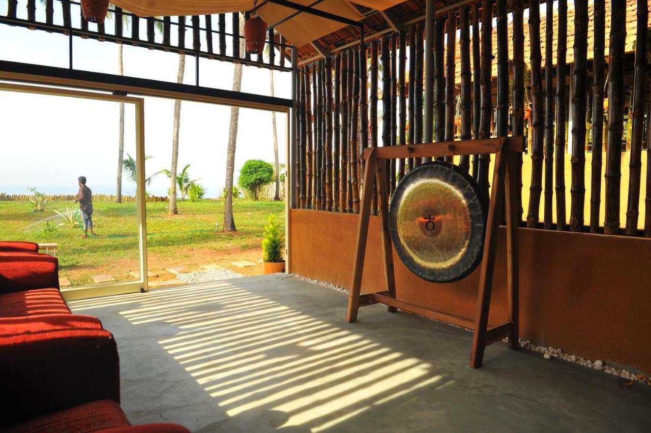 Pura Vida Varkala Hotel Bagian luar foto