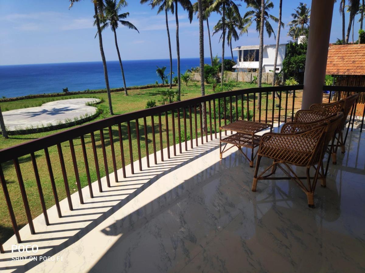 Pura Vida Varkala Hotel Bagian luar foto